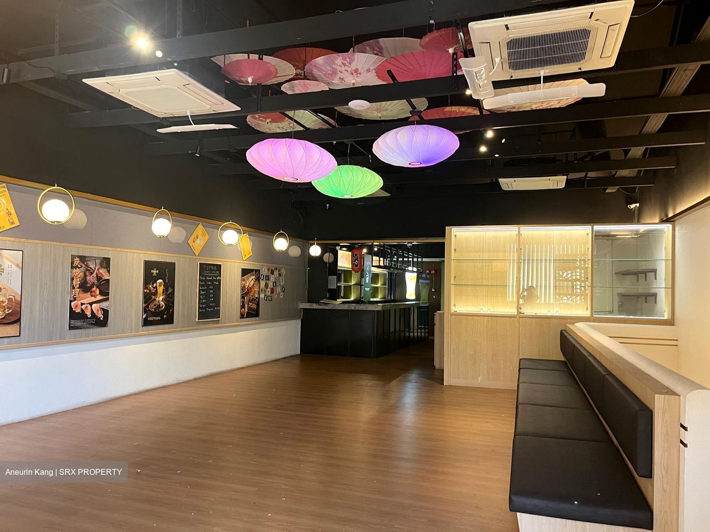 Holland Village (D10), Shop House #452804711